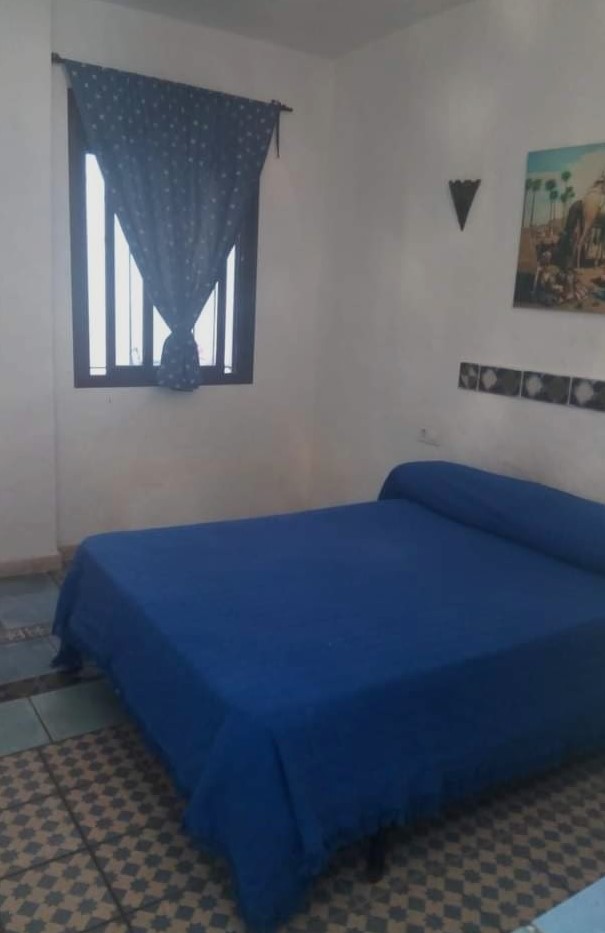 Salgai  estudioa  Cádiz